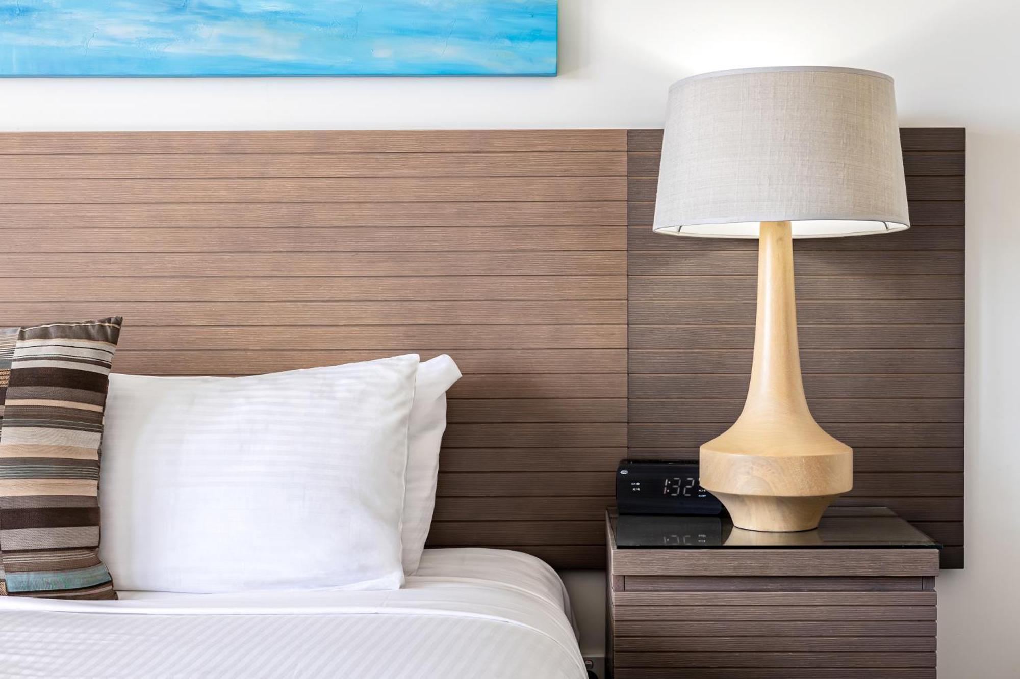 Oaks Redcliffe Mon Komo Suites Екстериор снимка