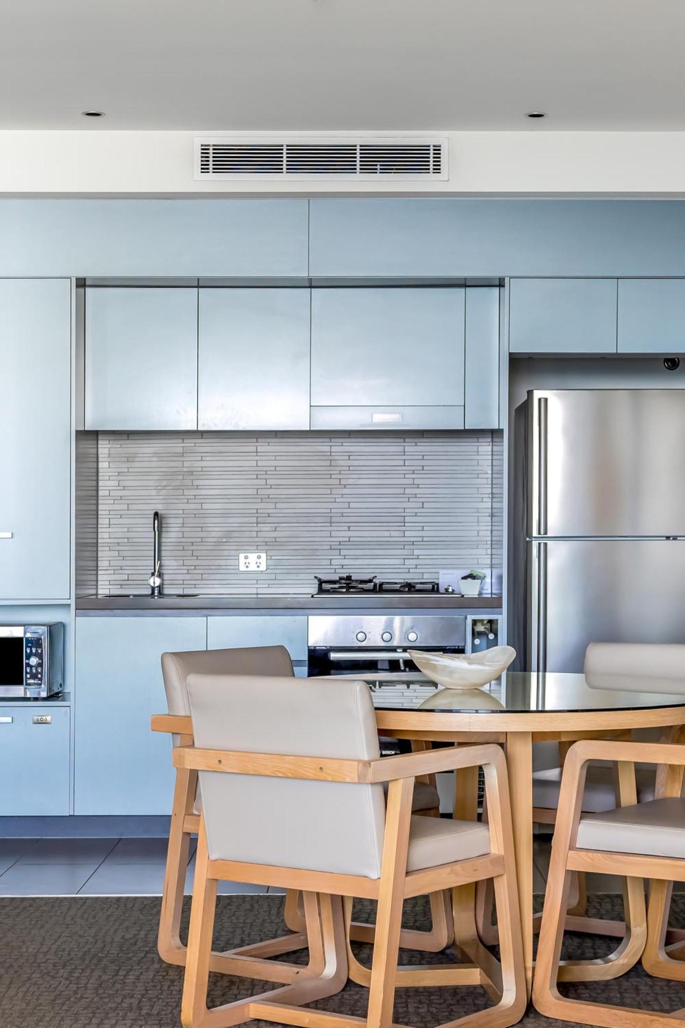 Oaks Redcliffe Mon Komo Suites Екстериор снимка