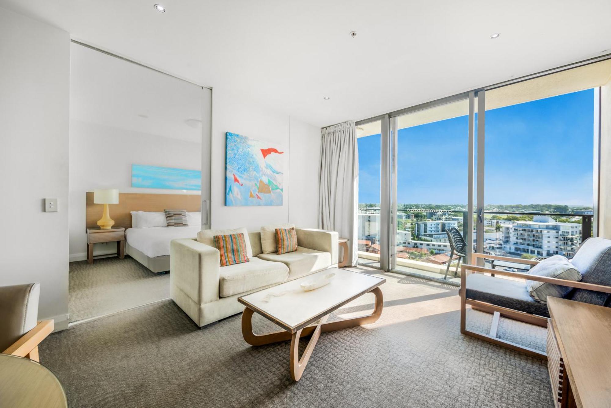 Oaks Redcliffe Mon Komo Suites Екстериор снимка