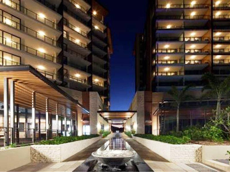 Oaks Redcliffe Mon Komo Suites Екстериор снимка