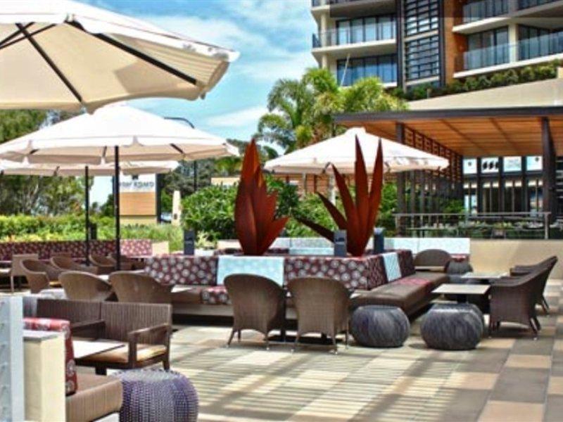 Oaks Redcliffe Mon Komo Suites Екстериор снимка
