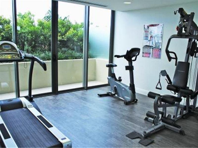 Oaks Redcliffe Mon Komo Suites Екстериор снимка